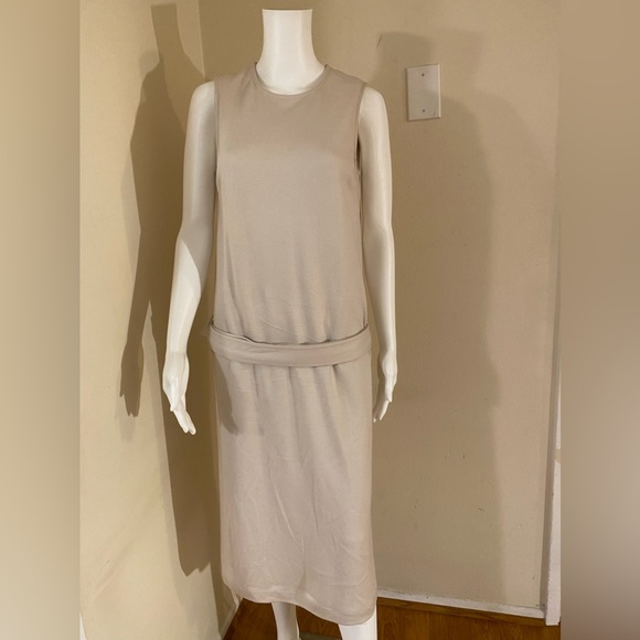 Gucci Dresses & Skirts - GUCCI Crew Neck Midi Length Dress Size: M
